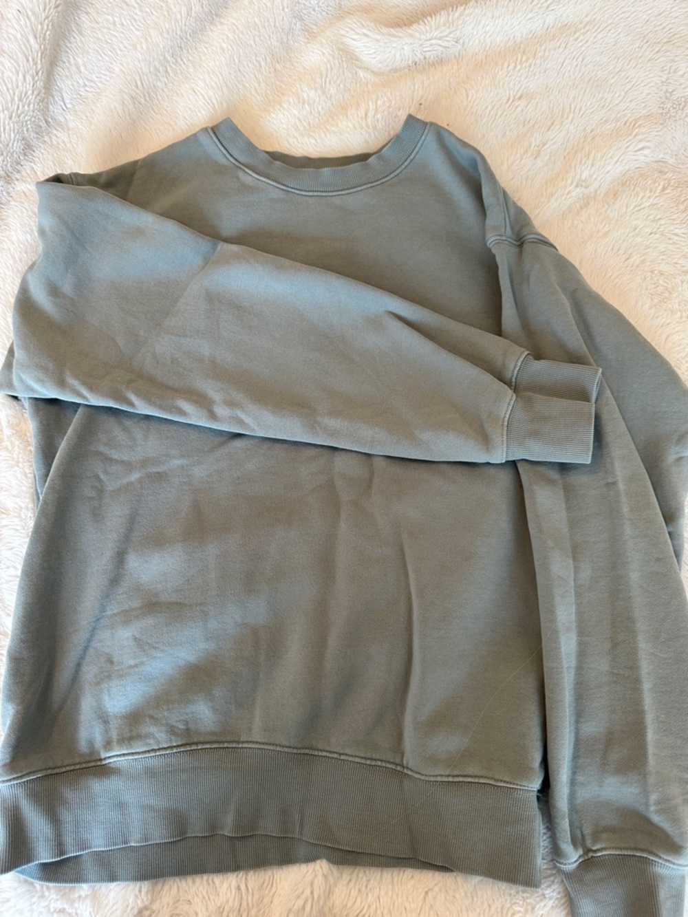 TNA Women’s's Crewneck Sweatshirt in Sage Green